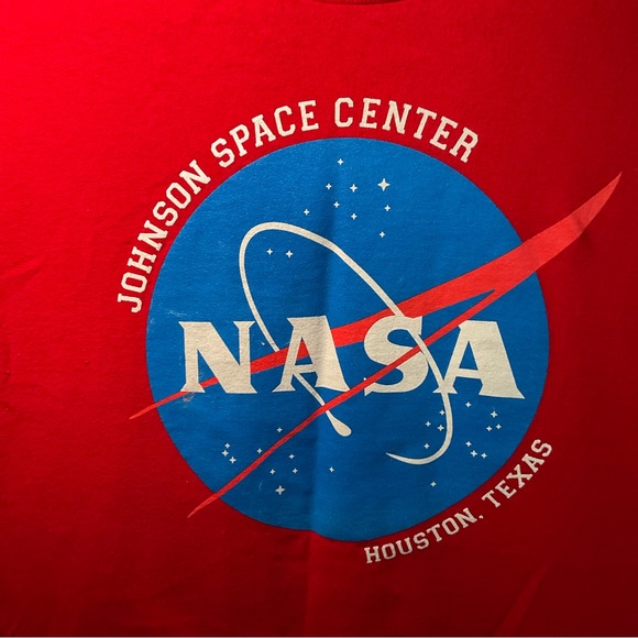 Vintage Y2K NASA Johnson Space Center Baby Tee - Picture 2 of 5